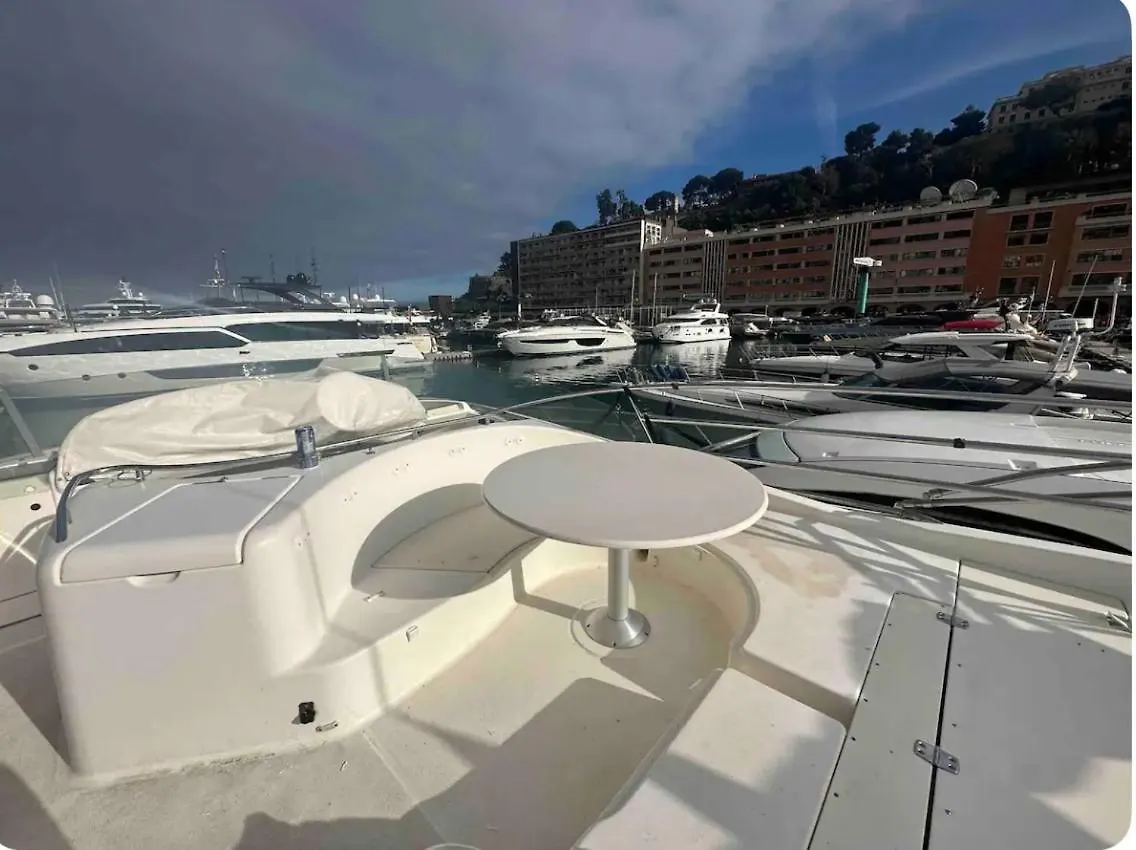 Hotel Yatch The Rock Monaco